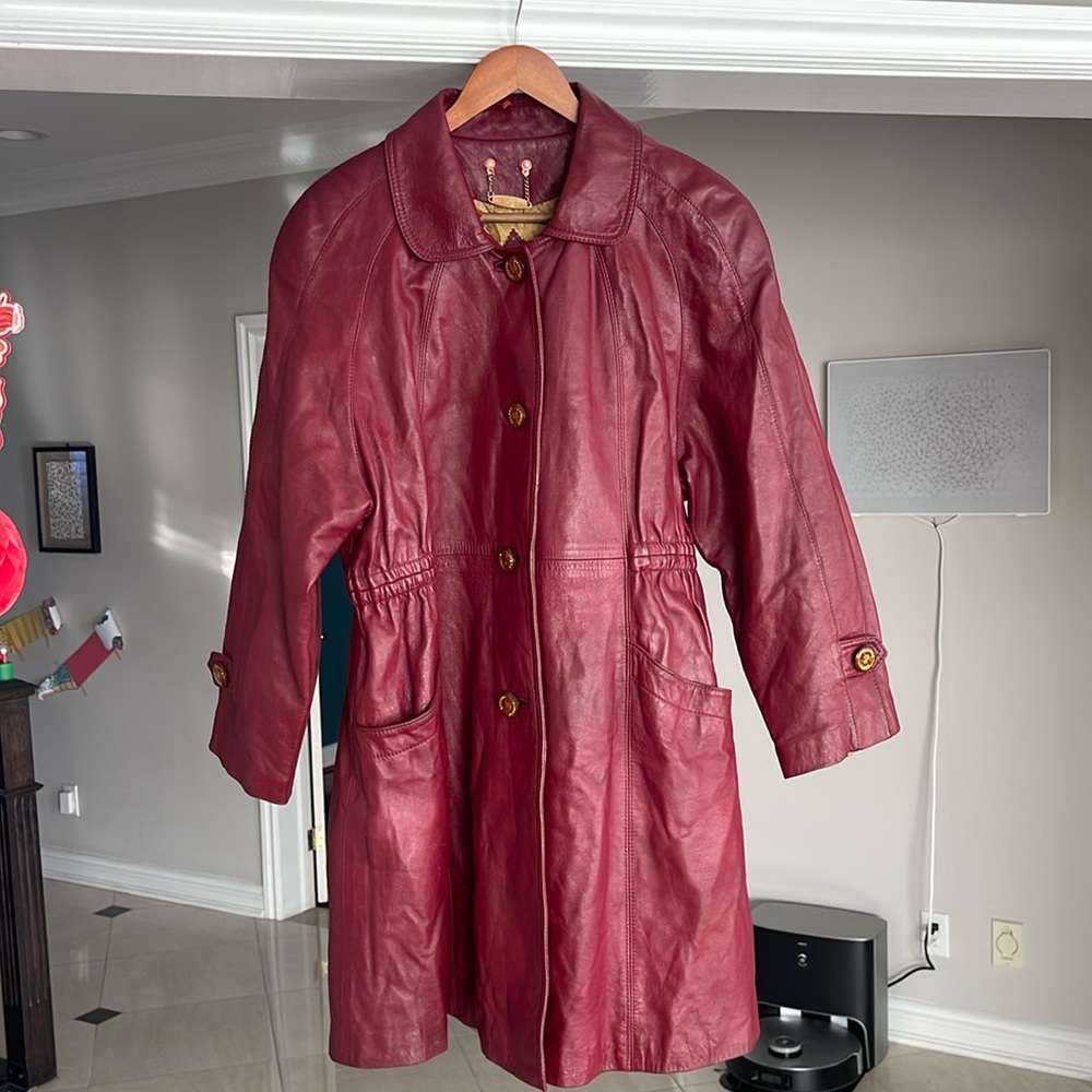 Real leather long jacket red